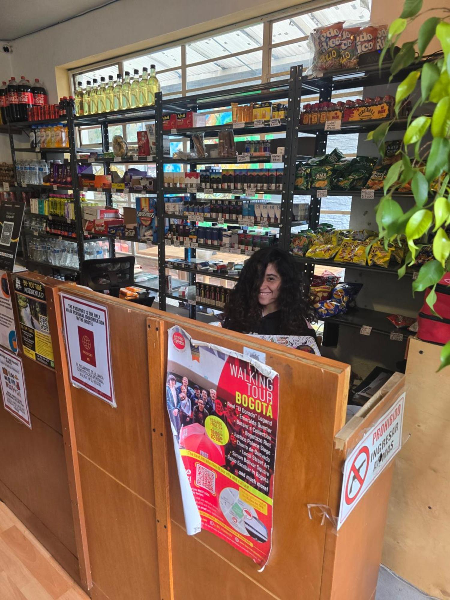 Portelli Hostal Zona G- Para Extranjeros Bogota Bagian luar foto