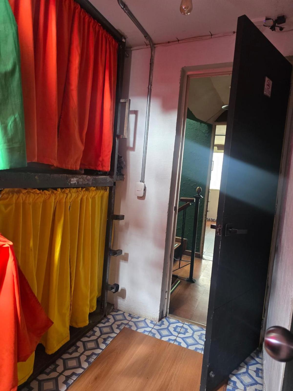 Portelli Hostal Zona G- Para Extranjeros Bogota Bagian luar foto